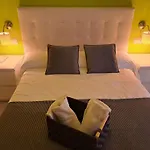 Nest Style Granada